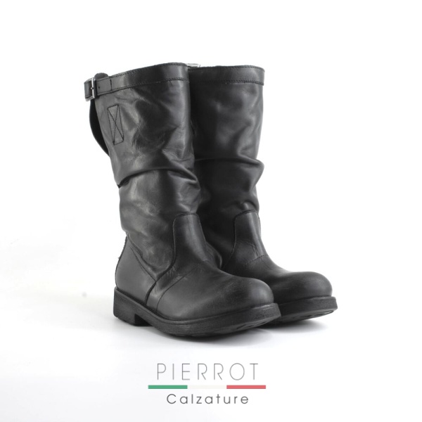 E23---bikkembergs---19003 CPAANTRACITE.JPG