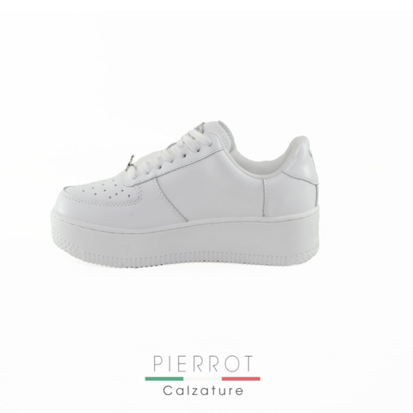 E24---windsor smith---RISE WHISILWHITE_3_P.JPG