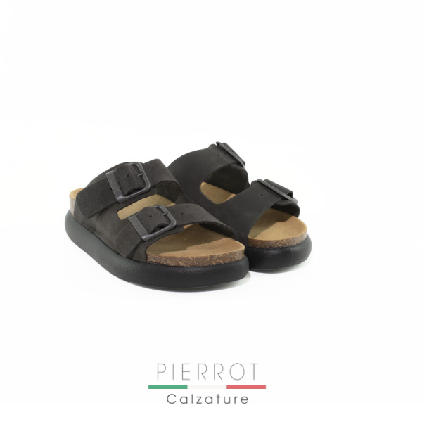 E24---scholl---NOELLE BLACKBLACK.JPG